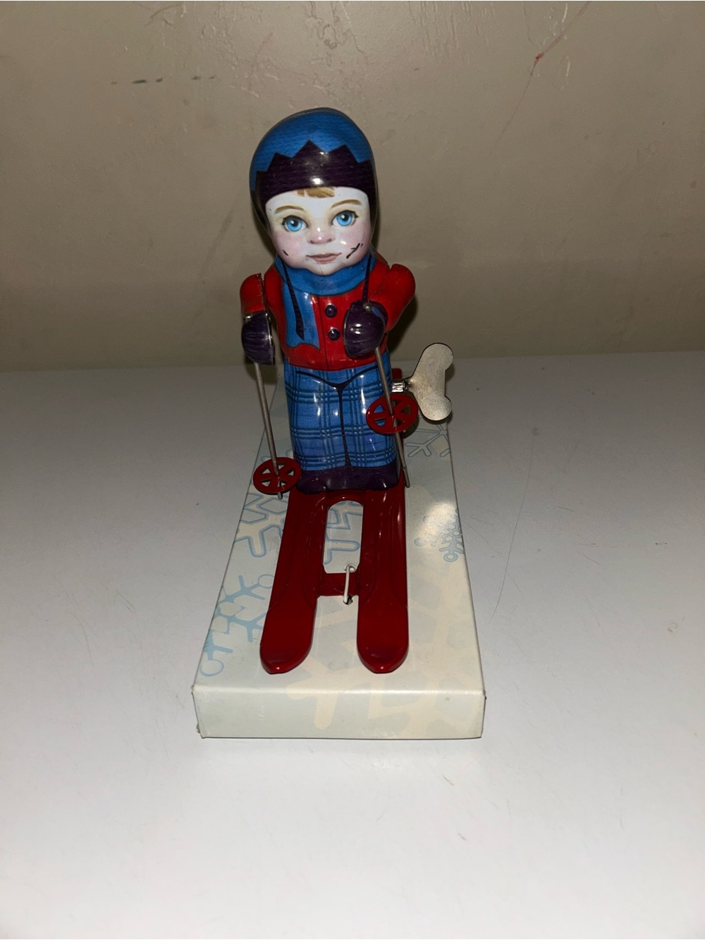 2006 SCHYLLING WIND-UP TIN SKIER WITH BOX VGUC REDO OF A VINTAGE TOY - Picture 2 of 3